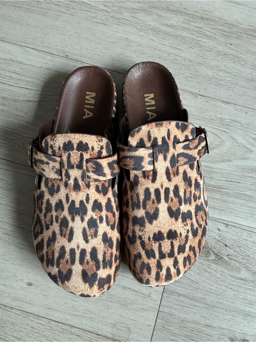 MIA Leopard print clogs NWOT Size 7 - Picture 3 of 4